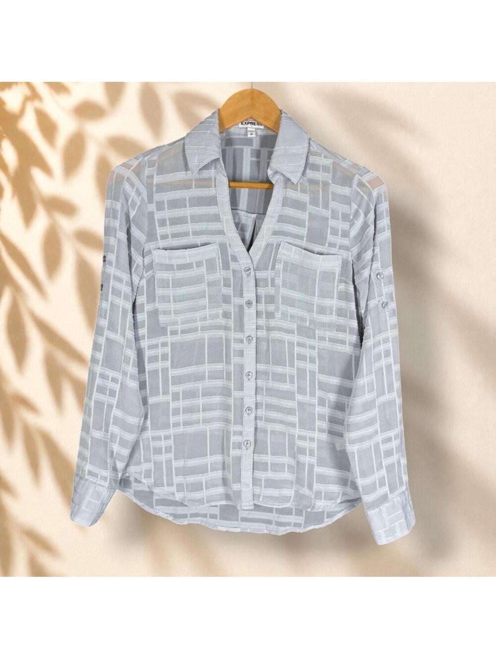 Express Shirt Women XS Gray Geometric Button Up Collared Long Sleeve Pockets